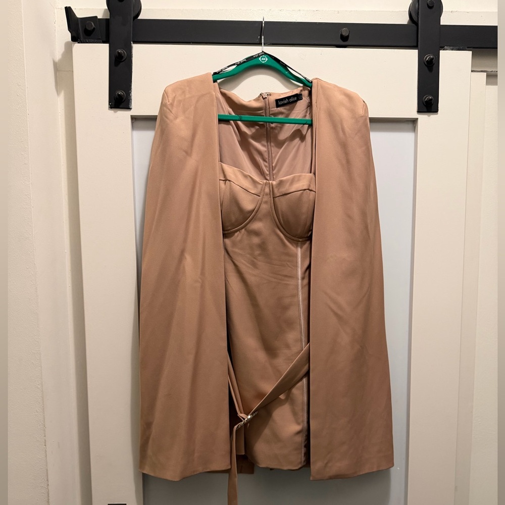 ASOS Curve: Lavish Alice sz 18